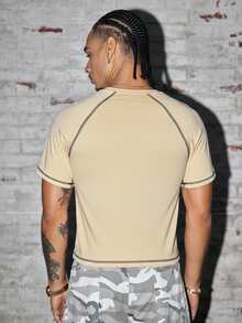 AXEPEAK Camiseta de manga corta casual con estampado y costuras de contraste para hombres - Albaricoque - Ver 2