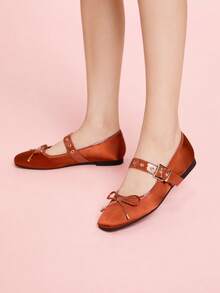 CUCCOO DOLLMOD Mocasines de ballet con puntera redonda, suela blanda, tira de ante, bloqueo de color, decoración de remache metálico y lazo para mujeres - Óxido marrón - Ver 3