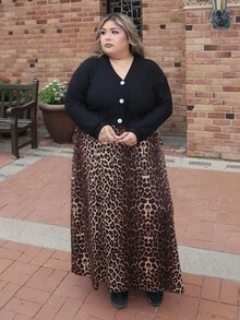 Enliva Plus Size Women Solid Color Long Sleeve Single-Breasted Casual Top - Black - View 2