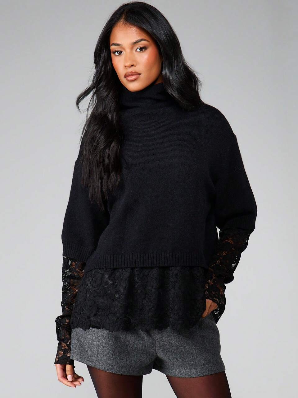 MISSGUIDED Sweter z golfem, krótkim rękawem i koronkowym wykończeniem na dole, na jesień i zimę, swobodny, warstwowy top
