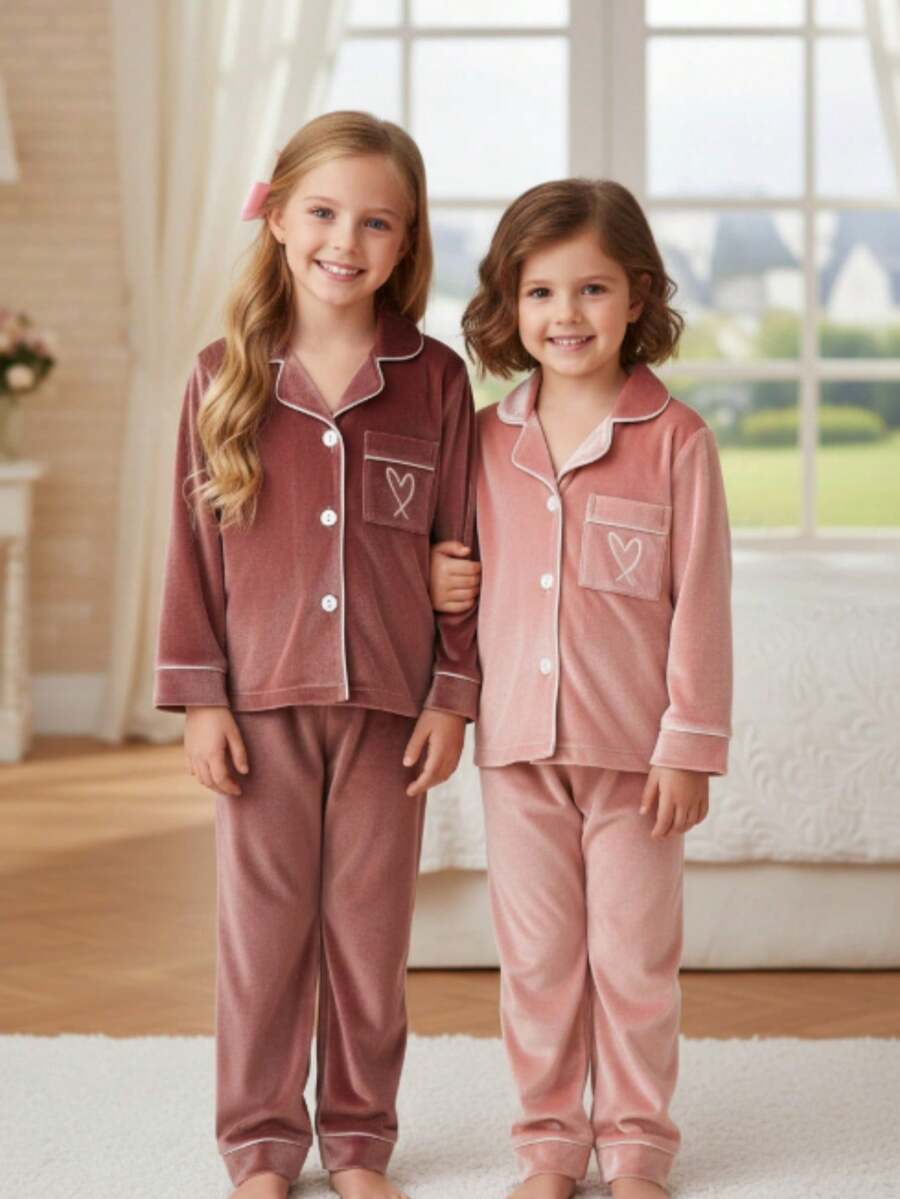 女孩睡衣，柔软韩国羊毛面料，带口袋和心形刺绣，长袖上衣和两件套睡衣套装 - 鏽棕色 - 查看 1