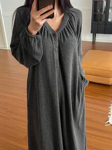 DAZY 秋冬季简约半开襟褶裥灯笼袖长款女士睡裙 - 深灰色 - 查看 1