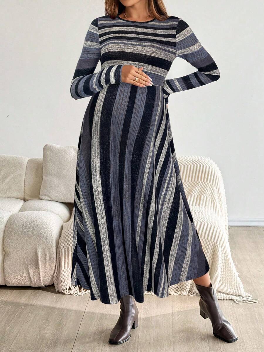 SHEIN 孕妇条纹圆领长袖休闲连衣裙 - 灰色 - 查看 1