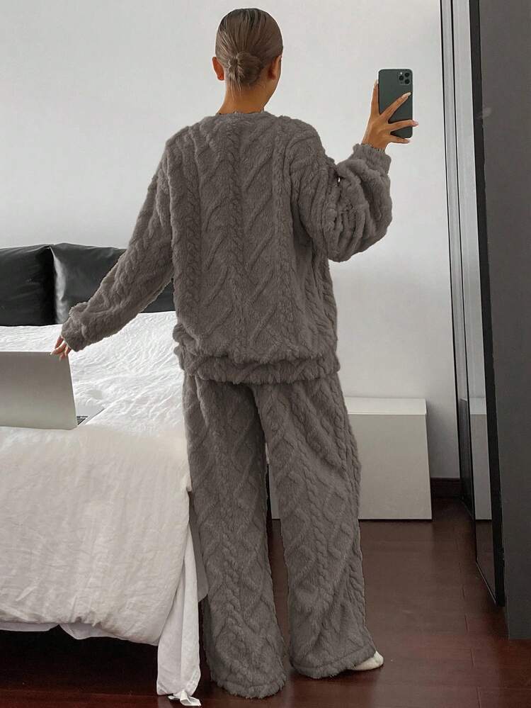 2pcs Women's Textured Fleece Thick Loose Long Sleeve Top And Pants Pajama Set, Winter