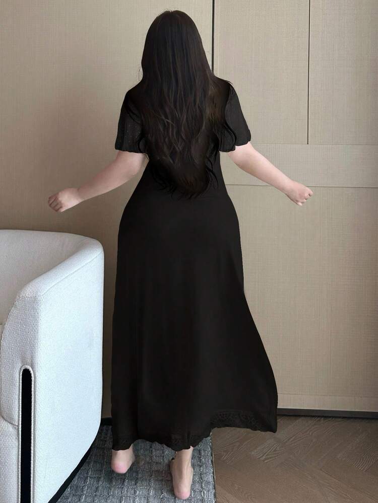 Dazy Plus Plus Size Women Contrast Lace Elegant Mid-Length Nightgown