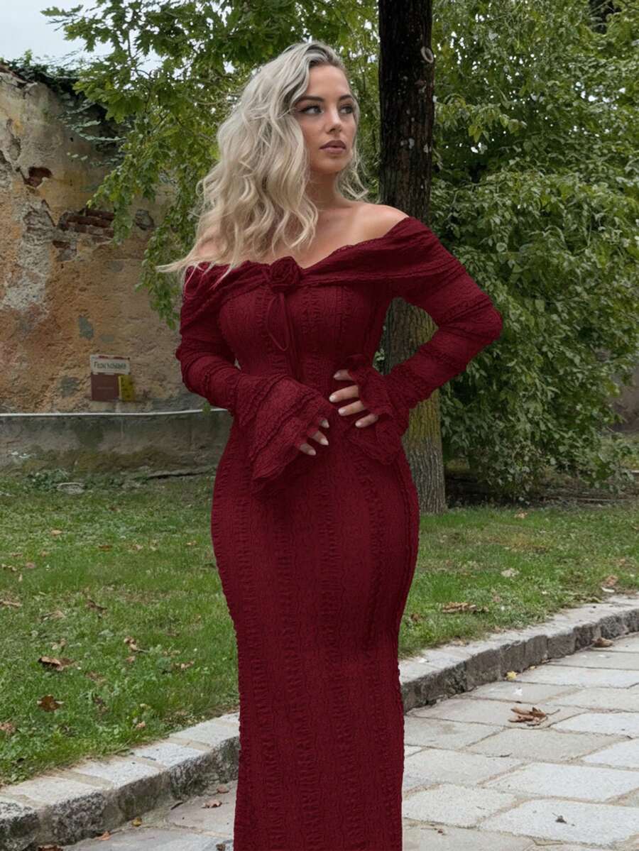 Jeta Ari Trang phục Tea Break ngọt ngào và thanh lịch Đầm maxi trễ vai tay dài Trang phục hẹn hò Đầm hoa 3D - Màu Đỏ Sâu - Xem 1