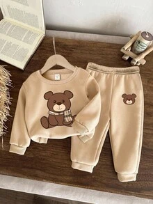 SHEIN 2 件套男童休闲可爱熊和动物卡通字母印花宽松圆领卫衣，加厚服装适合秋冬季 - 卡其色 - 查看 4
