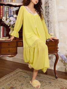 Côtesoire ثوب نوم نسائي فضفاض مزين بالدانتيل الفرنسي الأنيق والفيونكة، بأكمام واسعة وذيل مكشكش، مناسب لعيد الحب - أصفر - مشاهدة 5