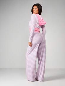 Missguided x Playboy 女士条纹两件套连帽衫和阔腿裤休闲家居服套装，包含拉链外套和配套长裤 - 灰色 - 查看 2
