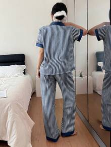 SHEIN Bubble Crinkle Patchwork Short Sleeve & Pants Women Pajama Set - 藍白色 - 查看 2