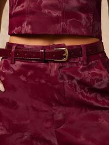 Lumalex VITNOS Nouvelle collection printemps, Ensemble deux pièces en faux bordeaux avec ceinture en tissu Top de gamme sur mesure, avec un bustier court et un pantalon large à poches. Glamour du Nouvel An, tenue de showgirl, chic utilitaire, top rouge, tenues bordeaux rouges pour femmes, tenues élégantes pour fête, tenues de vacances, vêtements casual pour femmes, tenue de bureau, vêtements pour femmes, tenue de soirée pour femmes, costume de travail - Rouge - Voir 7