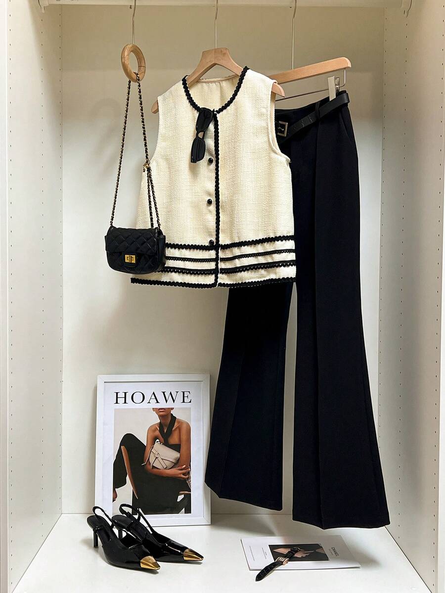 SHEIN Frenchy Áo sơ mi không tay cổ tròn, hàng khuy đơn giản, họa tiết sọc dành cho nữ - Màu be - Xem 1