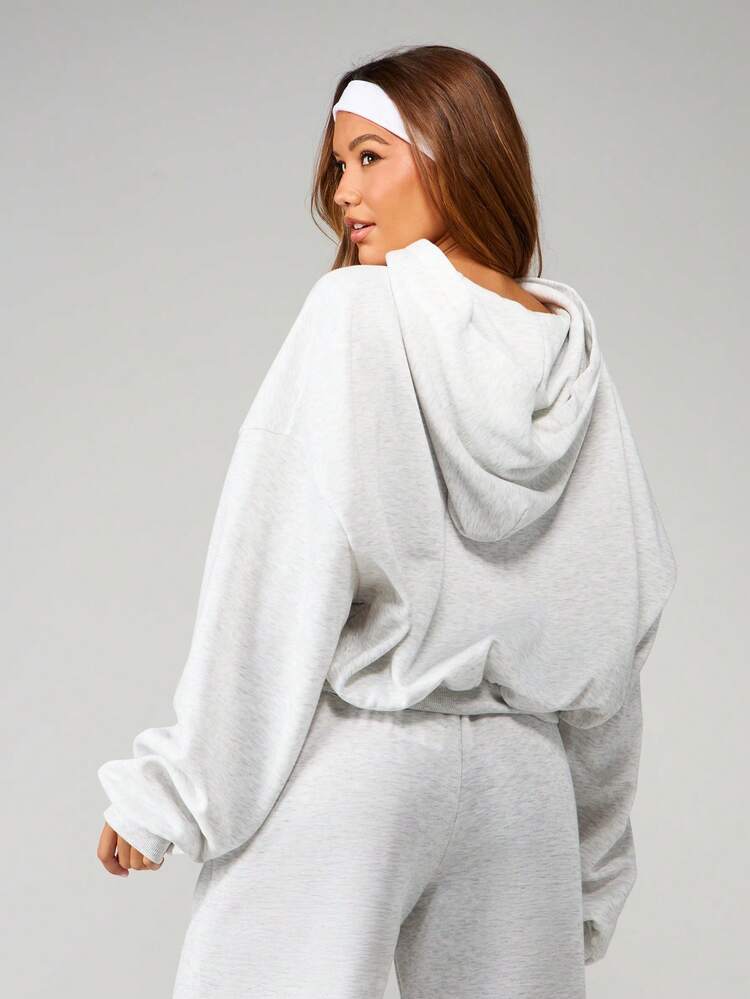 MISSGUIDED Oversized Full-Zip Hoodie With Drawstring Hood And Centre Pocket For Casual Everyday Wear Fall Winter Comfort