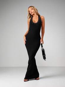 MISSGUIDED Sleeveless Scoop Neck Maxi Dress With Metal Eyelet Detail For Evening Party Occasions - Black - View 1