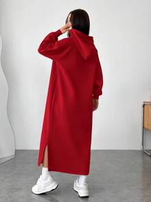 SHEIN EZwear 女士宽松红色纯色套头卫衣连衣裙，落肩长袖开衩下摆，休闲风格，红色女式卫衣连衣裙，女士连帽连衣裙，两件套休闲套装，女士宽松卫衣，女士红色连帽连衣裙 - 紅色 - 查看 2