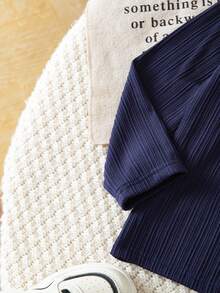 SHEIN Genkimix Kids 2pcs/Set Young Boy Casual Holiday 2 In 1 Polo Collar Top + Solid Color Pants, Suitable For Daily Wear, School, Travel, Outdoor Play, Spring/Autumn - Blue - View 6