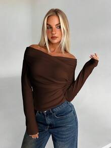 Aloruh Women's Casual Elegant Off-Shoulder Fitted Long Sleeve T-Shirt Spring - Brown - View 4