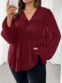 SHEIN Essnce 大码女装春夏时尚休闲优雅宽松红色雪纺透视长袖蝴蝶结衬衫，春季，红色上衣，曲线性感上衣，海滩度假，夜店，早午餐，长袖上衣 - 酒紅色 - 查看 5