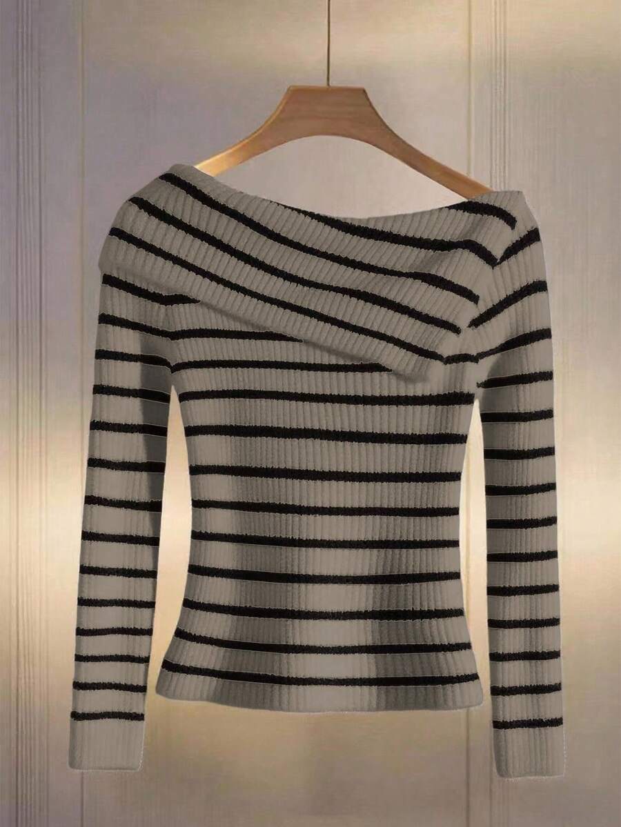 Franclia 女款黑白條紋不對稱肩針織上衣 T-shirt,法式優雅修身毛衣,長袖套頭衫,適合日常與秋季穿著 - 彩色 - 查看 1