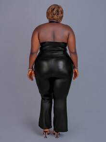 CurvyTilda Damen Große Größen einfarbiges, simples, lässiges Pu-Leder-Trägershirt mit Ösen-Dekor und Krawatte, Y2K Ausgeh-Oberteil mit Burgunder V-Ausschnitt und Off-Shoulder Design