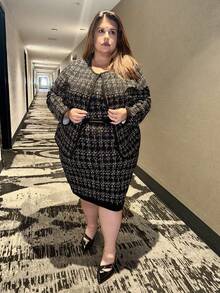 Enliva 大码女装优雅黑色针织针织女秋季套装背心裙冬季女装套装黑色裙子黑色两件套 - 黑色 - 查看 2