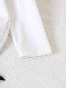 Baby Girls' Casual Chic T-Shirt Set, Knit Fabric White Solid Color With Leopard Print & Letter Pattern Round Neck Long Sleeve T-Shirt Top Paired With Black Textured Bow Leopard Print Pattern Casual Pants, 2pcs Set, Suitable For Baby Girls Spring Summer Autumn Fashionable Daily Casual Wear, Outdoor Travel Holiday Photo Shoot