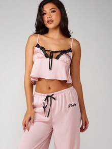 Missguided x Playboy 丝滑缎面睡衣套装，蕾丝边吊带背心搭配阔腿裤，舒适睡衣 - 粉色 - 查看 3