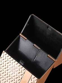 1个优雅纹理翻盖式香烟盒 - 容量20支，防压防潮，弹簧式顶盖，男女皆宜，完美的情人节礼物 - 彩色 - 查看 8