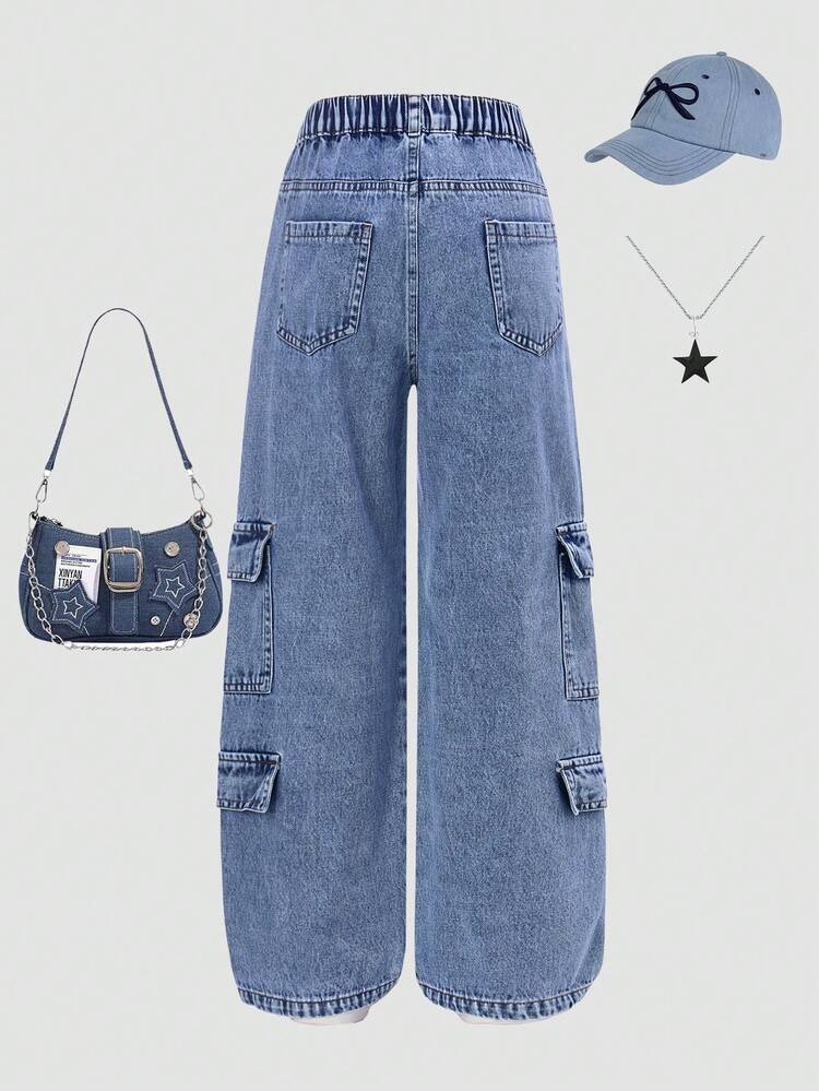 Sparklyn Calça Jeans Reta Larga com Vários Bolsos, Estilo Y2K para Meninas Pré-Adolescentes, Lavagem Clara, Tecido Macio e Confortável, Versátil, Calça Jeans Adequada para Uso Externo, Festivais, Festas, Novo Lançamento Sazonal - Lavagem Média - Visão 2