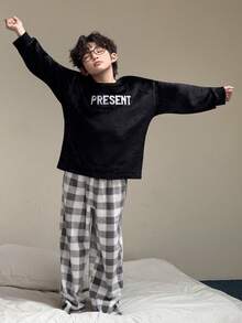 DAZY Tween Boys' Printed Crew Neck Long Sleeve Top & Plaid Pants Pajama Set - Black - View 1