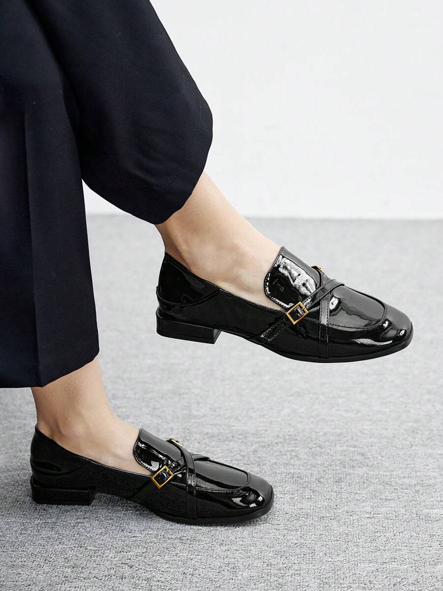CUCCOO BIZCHIC 女士时尚百搭通勤可调节搭扣乐福鞋 - 黑色 - 查看 1