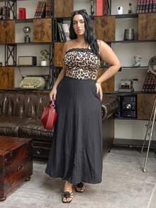 Truni Plus Size Black Textured Knit A-Line Skirt, For Pear Triangle Body Shape - Black - View 6
