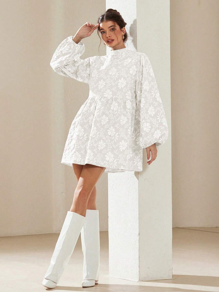 Revavyn Falda mini acampanada con mangas de linterna y textura floral elegante para mujer, otoño - Blanco - Ver 1