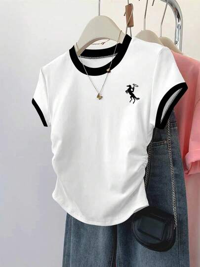 Resyla 女士户外服饰，夏季，黑白撞色图案设计短袖T恤，骏马印花，户外，假日，户外摄影街拍，女士必备，100%吸睛，修身褶皱短袖T恤，女士T恤