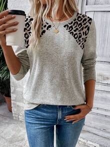 INAWLY 1pc Women Casual Round Neck Long Sleeve Front Leopard Print Heart Graphic T-Shirt Graphic Cheetah Print Tees Women Tops For Spring Outfit - Apricot - View 1