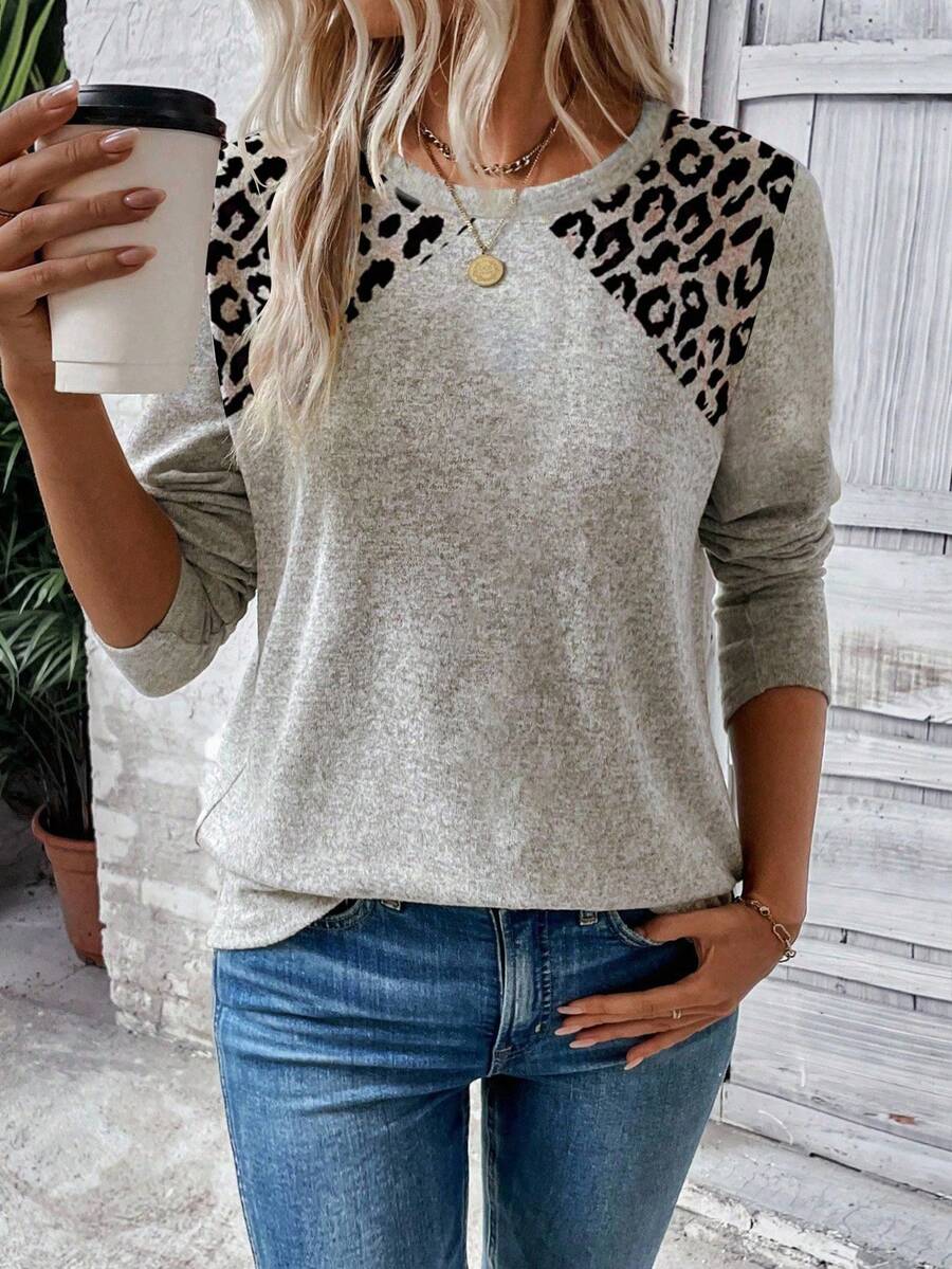 INAWLY 1pc Women Casual Round Neck Long Sleeve Front Leopard Print Heart Graphic T-Shirt Graphic Cheetah Print Tees Women Tops For Spring Outfit - Apricot - View 1