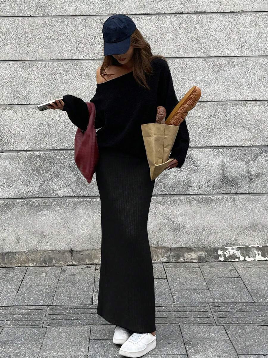 Livesso 女士休闲商务宽松斜领纯色针织上衣搭配直筒裤两件套,优雅的办公室着装,适合秋冬春季穿着。 - 黑色 - 查看 1