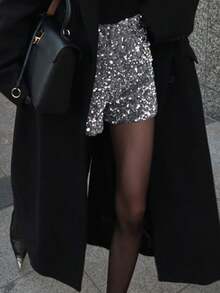 Dazy Tall Tall Women's Sequin Elegant City Casual Shorts - Silver - View 7