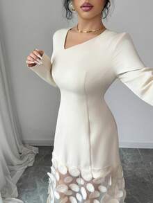 Modelyn Vestido elegante de unicolor con parches de malla y flores con escote asimétrico