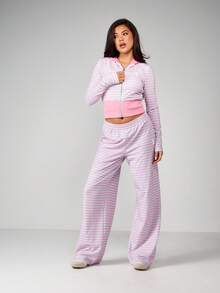 Missguided x Playboy 女士条纹两件套连帽衫和阔腿裤休闲家居服套装，包含拉链外套和配套长裤 - 灰色 - 查看 5
