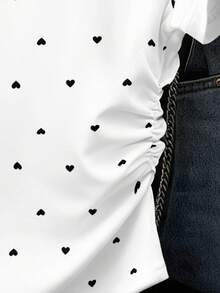 Resyla 女士收腰短袖修身褶皱腰部上衣爱心印花图案短袖情人节T恤 - 彩色 - 查看 3