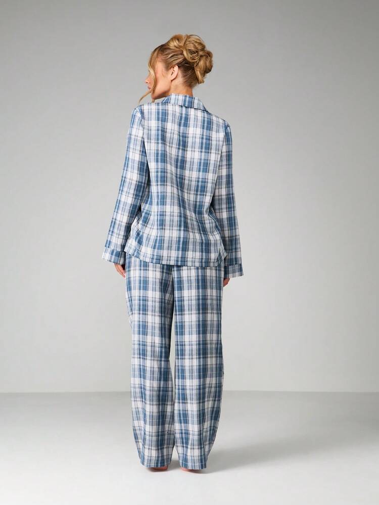 MISSGUIDED Plaid Flannel Pajama Set With Matching Pants