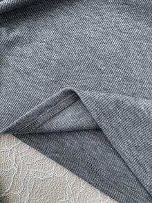 少女灰色针织休闲简约五角星印花不对称褶皱短款上衣，适合春夏穿着，休闲百搭，可打造个性造型，日常穿着 - 灰色 - 查看 6