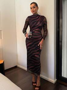 Lavishia Schwarz & Kaffee Abstrakt Muster Langarm Figurbetontes Kleid für Frauen mit Rollkragen Langarm - Bordeaux - Übersicht 4
