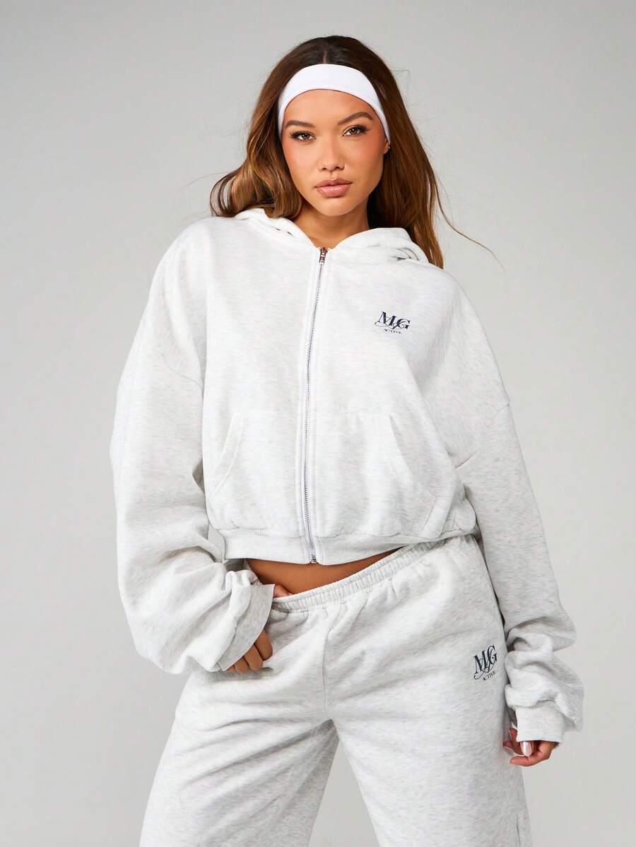 MISSGUIDED 宽松全拉链连帽衫，配有抽绳帽和中央口袋，适合秋冬季日常休闲穿着，舒适保暖。 - 淺灰色 - 查看 1