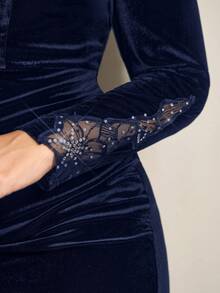 SHEIN Clasi Gaun Pesta Elegan Lengan Panjang Berenda dengan Hiasan Berlian Imitasi dan Detail Kerut untuk Wanita Ukuran Plus - Navy Blue - View 1