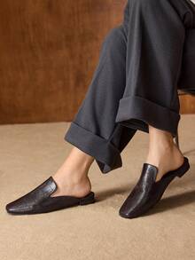 MOTF 欧美新款时尚高品质PU皮革石纹方头半拖低跟鞋，咖啡棕色，百搭优雅，舒适透气，简约大方平底鞋 - 咖啡棕 - 查看 5