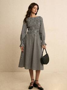 Poéselle 女士优雅通勤格子中长连衣裙 - 黑與白 - 查看 4