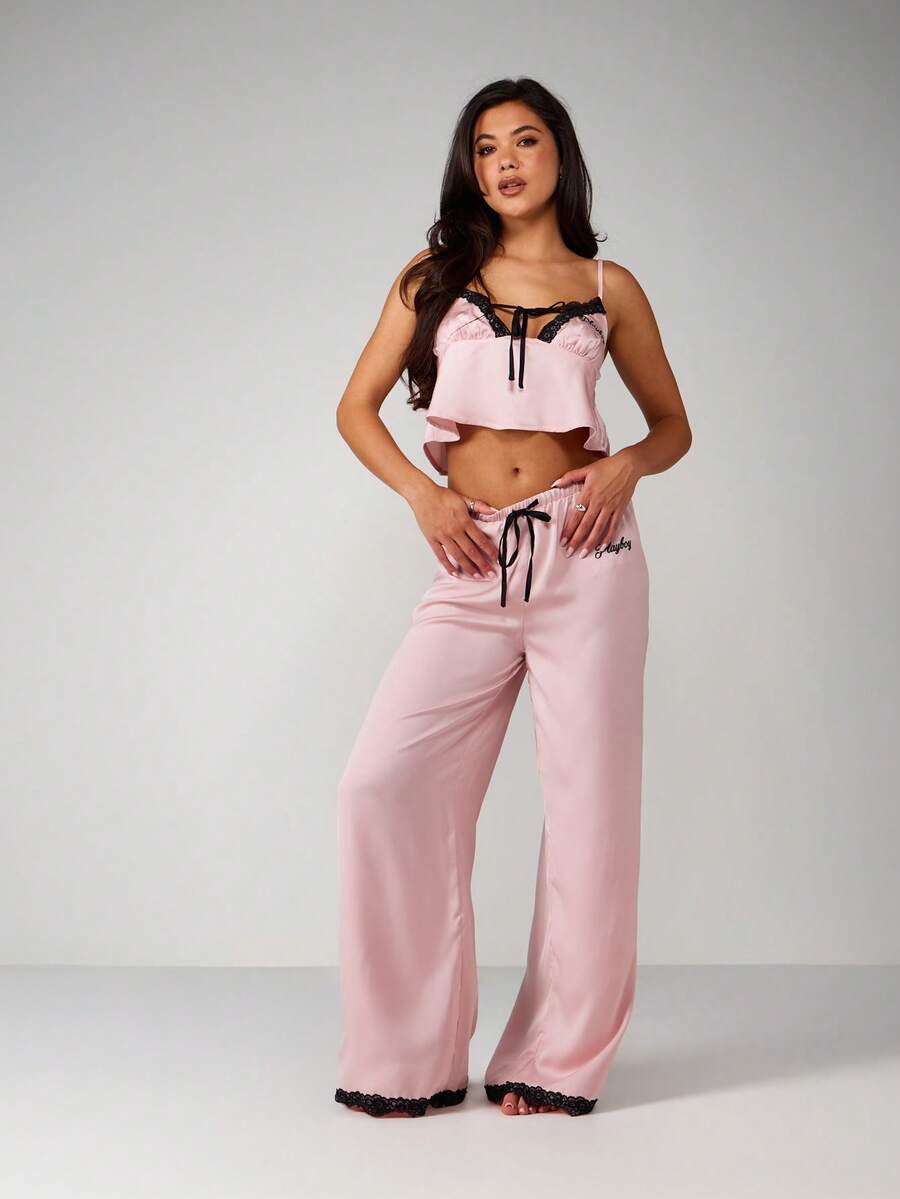 Missguided x Playboy 丝滑缎面睡衣套装，蕾丝边吊带背心搭配阔腿裤，舒适睡衣 - 粉色 - 查看 1