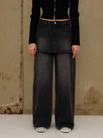 COUREZ 灰色水洗迷你裙搭配宽松牛仔裤